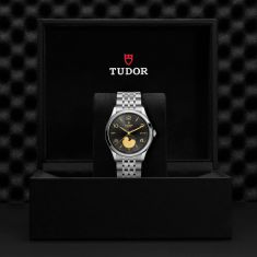 1926 Luna Black Dial Moon Phase Indicator Stainless Steel Watch 39mm - M91560-0003