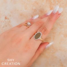 Shy Creation 1/10ctw Diamond 14k Yellow Gold Oval Signet Ring