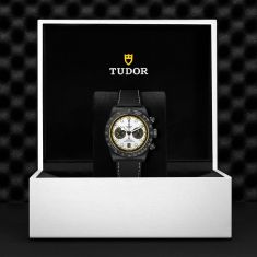 Black Bay Chronograph Carbon 26 White Dial Black Strap Watch 42mm - M79377KN-0003