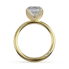 TACORI Sculpted Crescent Emerald Sculpted Petal-Pavé-Prong Solitaire Ring Setting in 18k Yellow Gold