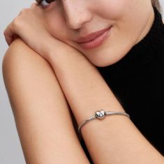 Pandora Moments Heart and Snake Chain Bracelet