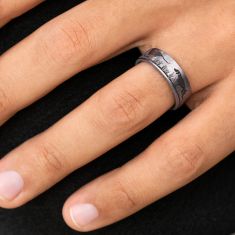 Tungsten 7mm Pointer Dog Pattern Comfort Fit Wedding Band