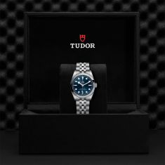 Black Bay 31 Blue Dial Stainless Steel Watch | 31mm | M79600-0002