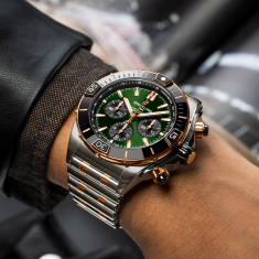 Breitling Super Chronomat B01 44 Green Dial and Two-Tone Bracelet Watch 44mm - UB0136251L1U1
