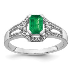 Emerald and 1/6ctw Diamond Accent White Gold Ring