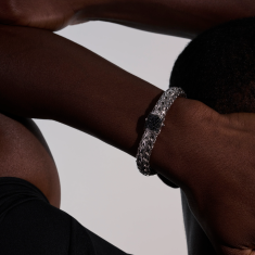 John Hardy Classic Chain Black Sapphire Sterling Silver Bracelet | 10.5mm