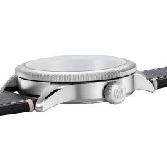 Luminox P-38 Lightning 9520 Series Beige Dial Black Leather Strap Pilot Watch | 42mm | XA.9527