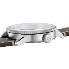 Luminox P-38 Lightning 9520 Series Black Dial Brown Leather Strap Pilot Watch | 42mm | XA.9521