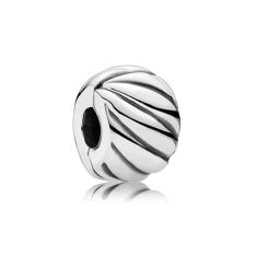 image of Pandora Feathered Clip with sku:19623826