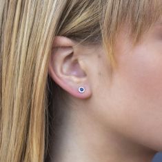 Shy Creation Blue Sapphire and 1/15ctw Diamond White Gold Halo Earrings
