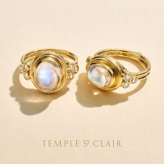 Temple St. Clair 18k Yellow Gold Blue Moonstone Temple Ring - Size 6.5