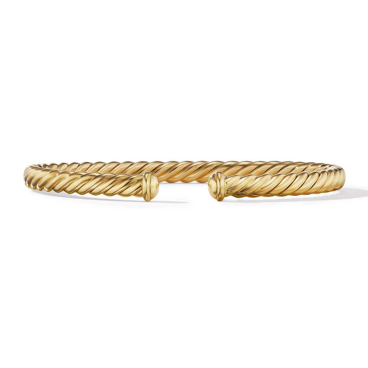 David Yurman  Cablespira Oval Bracelet in 18K Yellow Gold  Bracelet Length: Medium