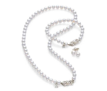 MIKIMOTO Akoya Cultured Pearl Pearl Strand, Bracelet, and Earring Set