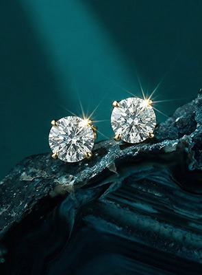 REEDS ECONIC Star Lab Grown Diamond Solitaire Earrings