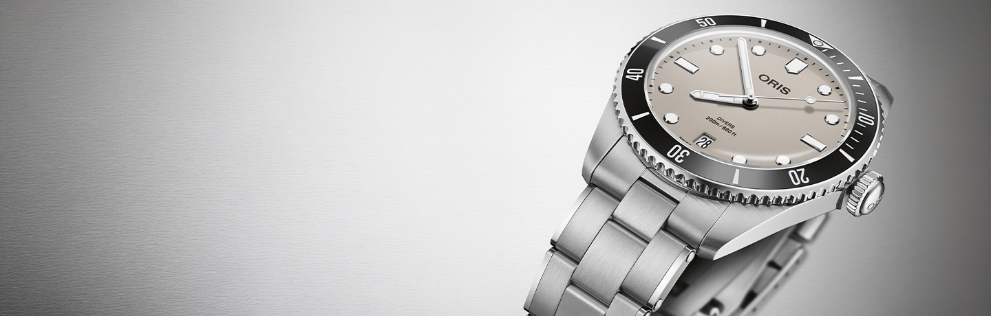 Divers Sixty-Five