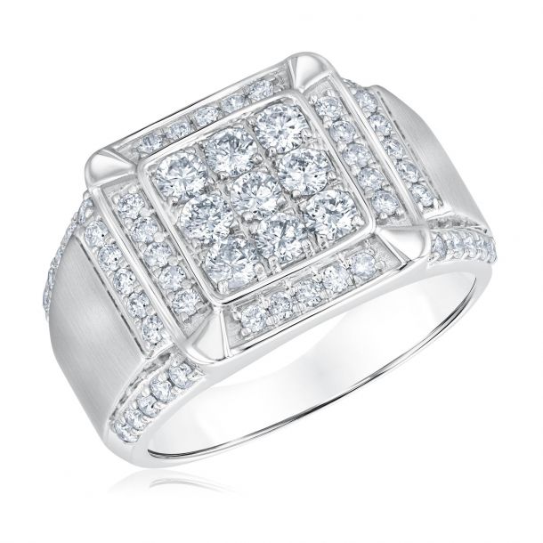 1 1/2ctw Diamond Cluster Fashion White Gold Ring