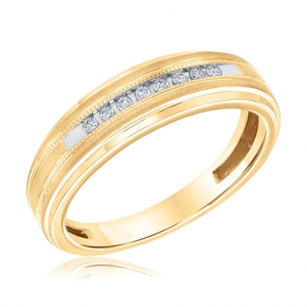 Men's Diamond Yellow Gold Milgrain Ring 1/10ctw | REEDS Jewelers