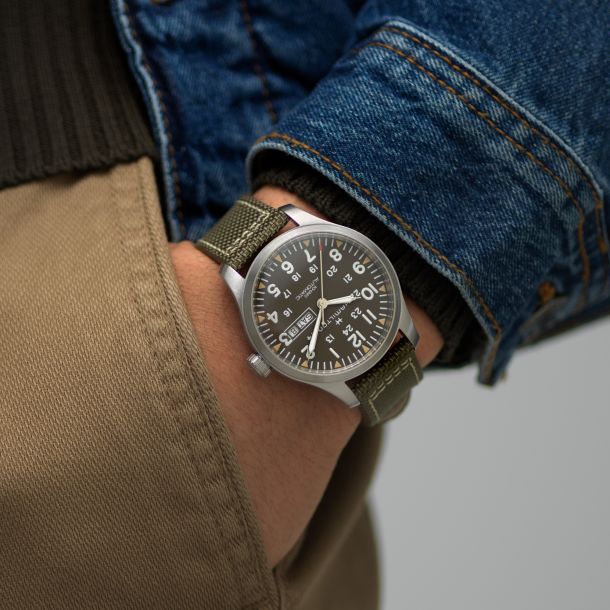 Men S Hamilton Khaki Field Day Date Automatic Watch H70535081 Reeds Jewelers