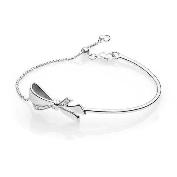 pandora sparkling bow bracelet