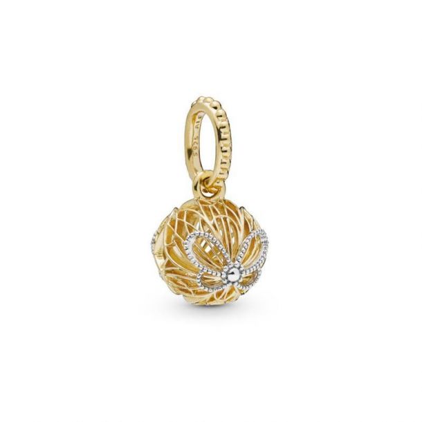 Pandora Shine™ Openwork Butterflies Pendant Pandora Shine™ Openwork Butterflies Pendant