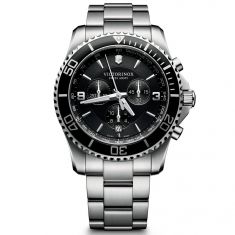victorinox maverick black dial